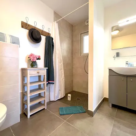 Holiday home Le Clos Des Vieux Moulins La Flotte