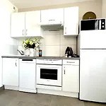Le Clos Des Vieux Moulins 라플로트