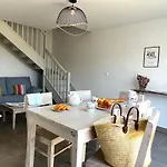 펜션 Le Clos Des Vieux Moulins 라플로트