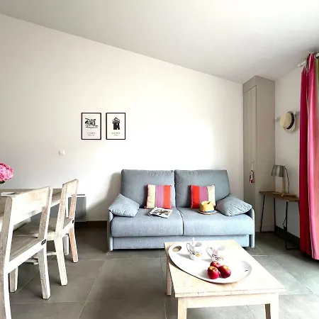 Holiday home Le Clos Des Vieux Moulins