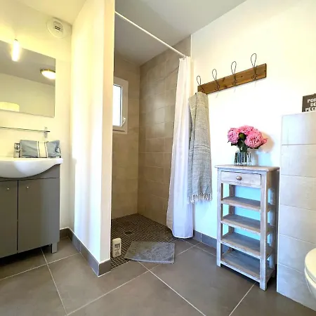 Le Clos Des Vieux Moulins