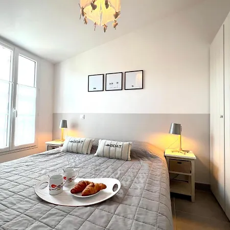 Holiday home Le Clos Des Vieux Moulins La Flotte
