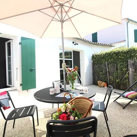 Holiday home Le Clos Des Vieux Moulins