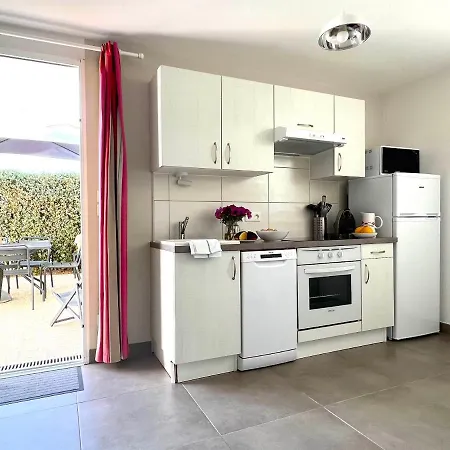 Holiday home Le Clos Des Vieux Moulins La Flotte