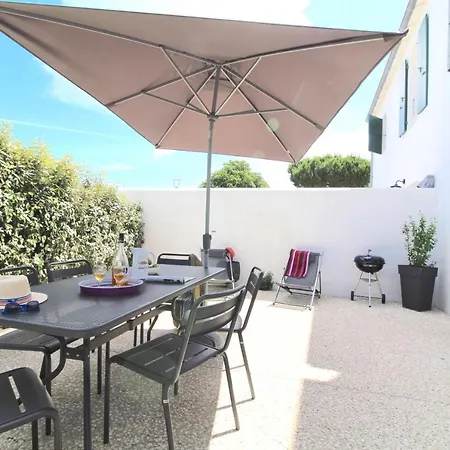 Le Clos Des Vieux Moulins * La Flotte