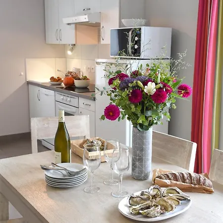 Holiday home Le Clos Des Vieux Moulins *