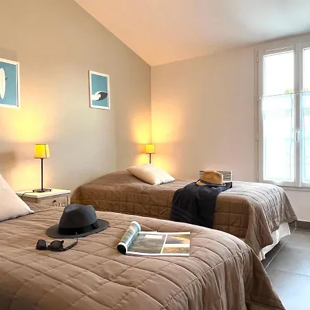 Holiday home Le Clos Des Vieux Moulins La Flotte